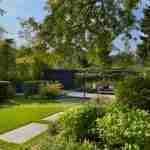 meer genieten van jouw tuin doe je ook door een overdekt terras- florera helpt haar opdrachtgevers al jaren aan een luxe poolhouse, een gesloten tuinhuis of een overdekt terras-florera.nl